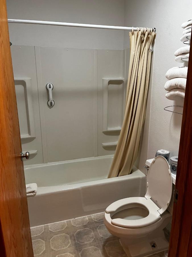 Furnas County Lodging Beaver City Bagian luar foto